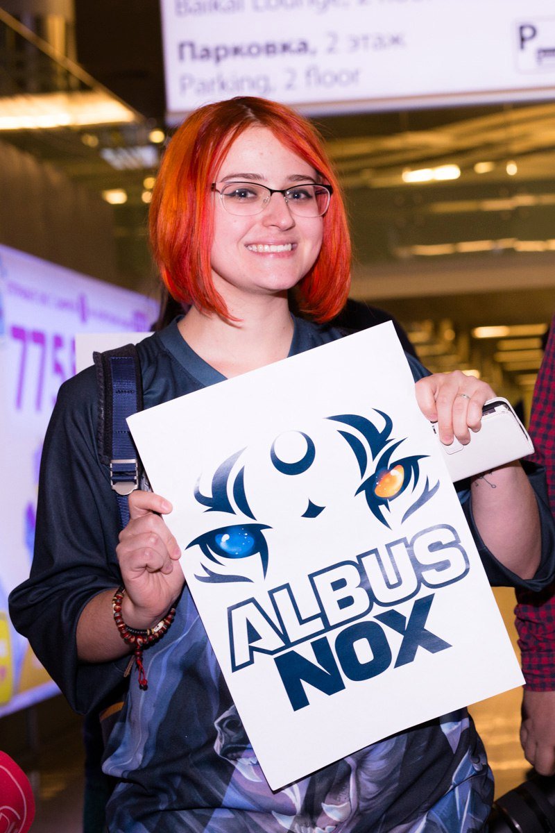 Фанаты встретили Albus NoX Luna в Шереметьево как героев. - Изображение 3 Фанаты встретили Albus NoX Luna в Шереметьево как героев. - Изображение 3