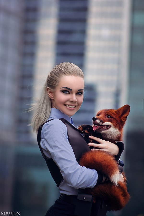 Московский косплей Zootopia с настоящей лисой. - Изображение 3 Московский косплей Zootopia с настоящей лисой. - Изображение 3