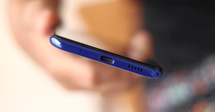 В сети утекли «официальные» фото Samsung Galaxy Note 10. Смартфон откажется от 3.5-мм аудиовыхода? | SE7EN.ws - Изображение 1