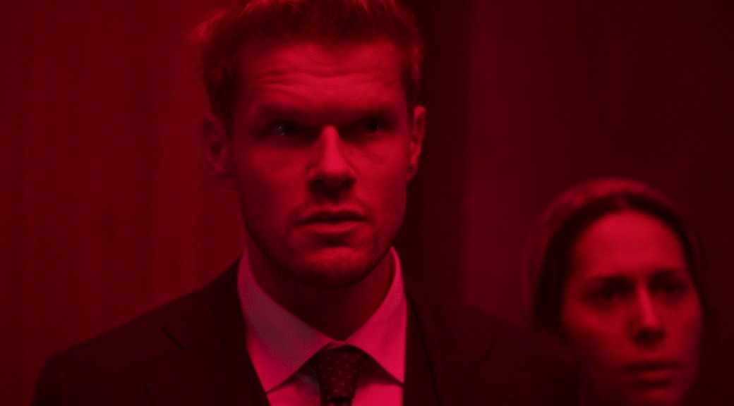 Рецензия на первую половину сериала «Колл-центр» — офисную «королевскую битву» по-русски | Канобу Рецензия на первую половину сериала «Колл-центр» — офисную «королевскую битву» по-русски | Канобу